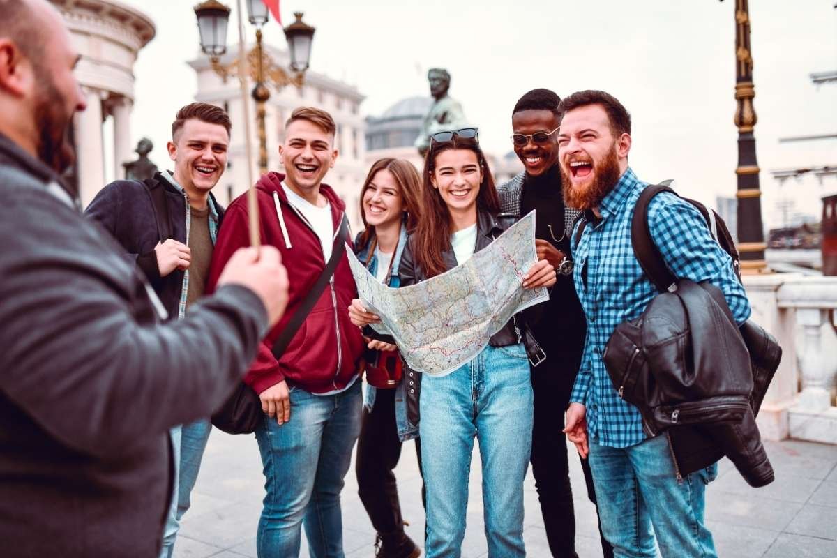 London Walking Tours: A Journey Through the Heart of the City | London Business World